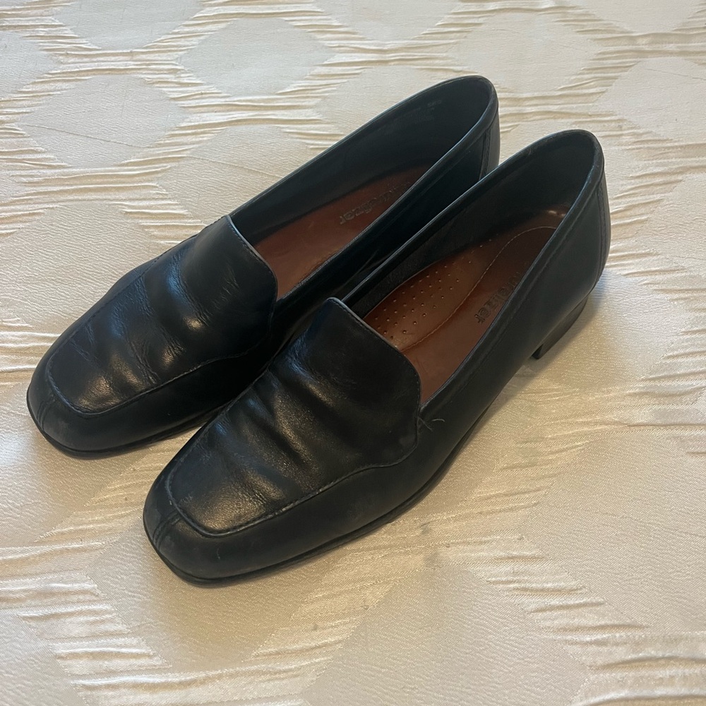 Naturalizer Black Women's Loafers 8N